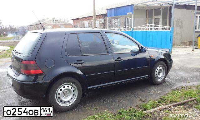 Фото автомобиля VOLKSWAGEN GOLF, 2002 — госномер О255ОВ161. Цвет: ЧЕРНЫЙ
