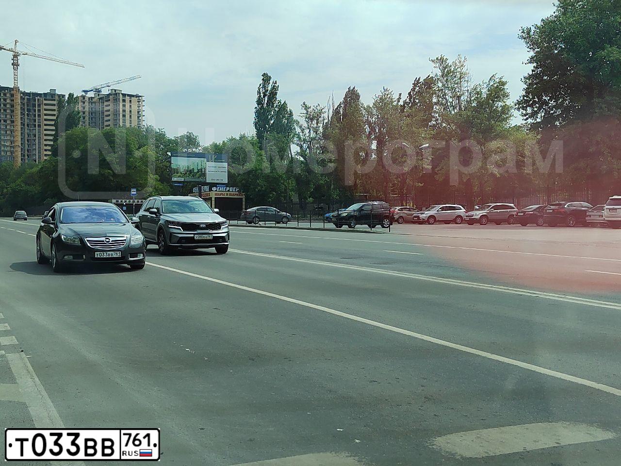 Фото автомобиля OPEL INSIGNIA, 2008 — госномер Т033ВВ761. Цвет: СЕРЫЙ ТЕМНЫЙ