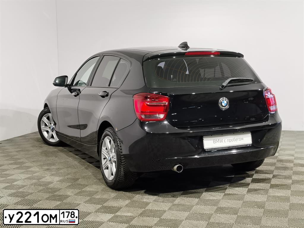 Фото автомобиля BMW SERIE 3, 2020 — госномер В051ХЕ799. Цвет: ЧЕРНЫЙ