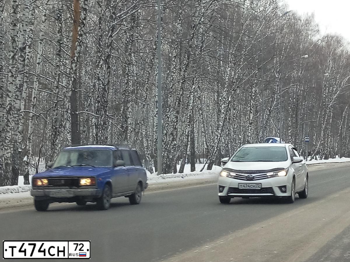Фото автомобиля TOYOTA COROLLA, 2014 — госномер Т474СН72. Цвет: БЕЛЫЙ