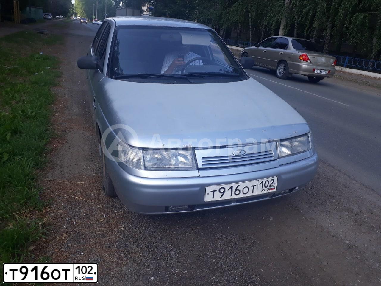 Фото автомобиля LADA 2110, 2006 — госномер Е613СК702. Цвет: Светло-Серебристый металлик