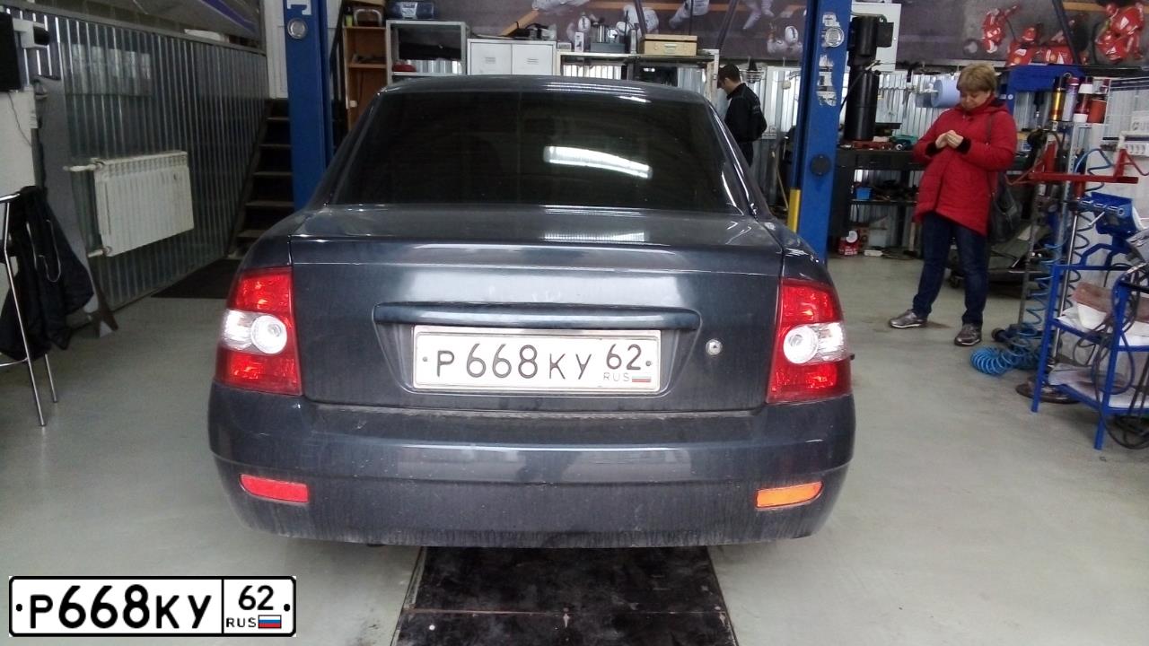 Фото автомобиля LADA 2170 PRIORA, 2007 — госномер Р668КУ62. Цвет: ГРАФИТОВЫЙ МЕТАЛ