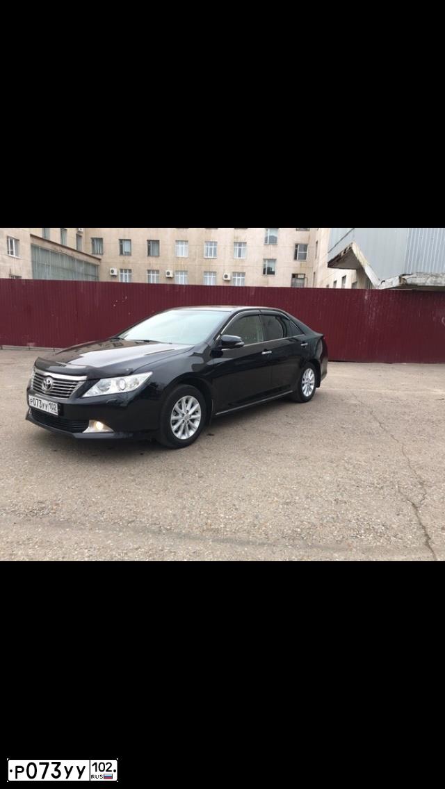 Фото автомобиля TOYOTA CAMRY, 2012 — госномер Н952СМ102. Цвет: ЧЕРНЫЙ