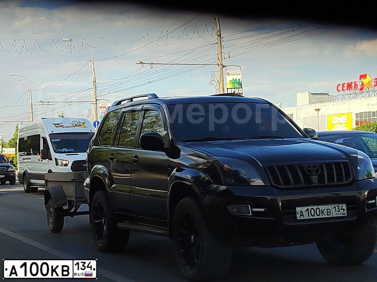 Фото автомобиля TAGAZ SANTA FE CLASSIC, 2007 — госномер А100КВ134. Цвет: СИНИЙ