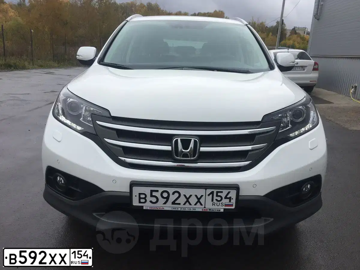 Фото автомобиля LADA 1117 KALINA, 2013 — госномер В592ХХ154. Цвет: Темно-серый металлик