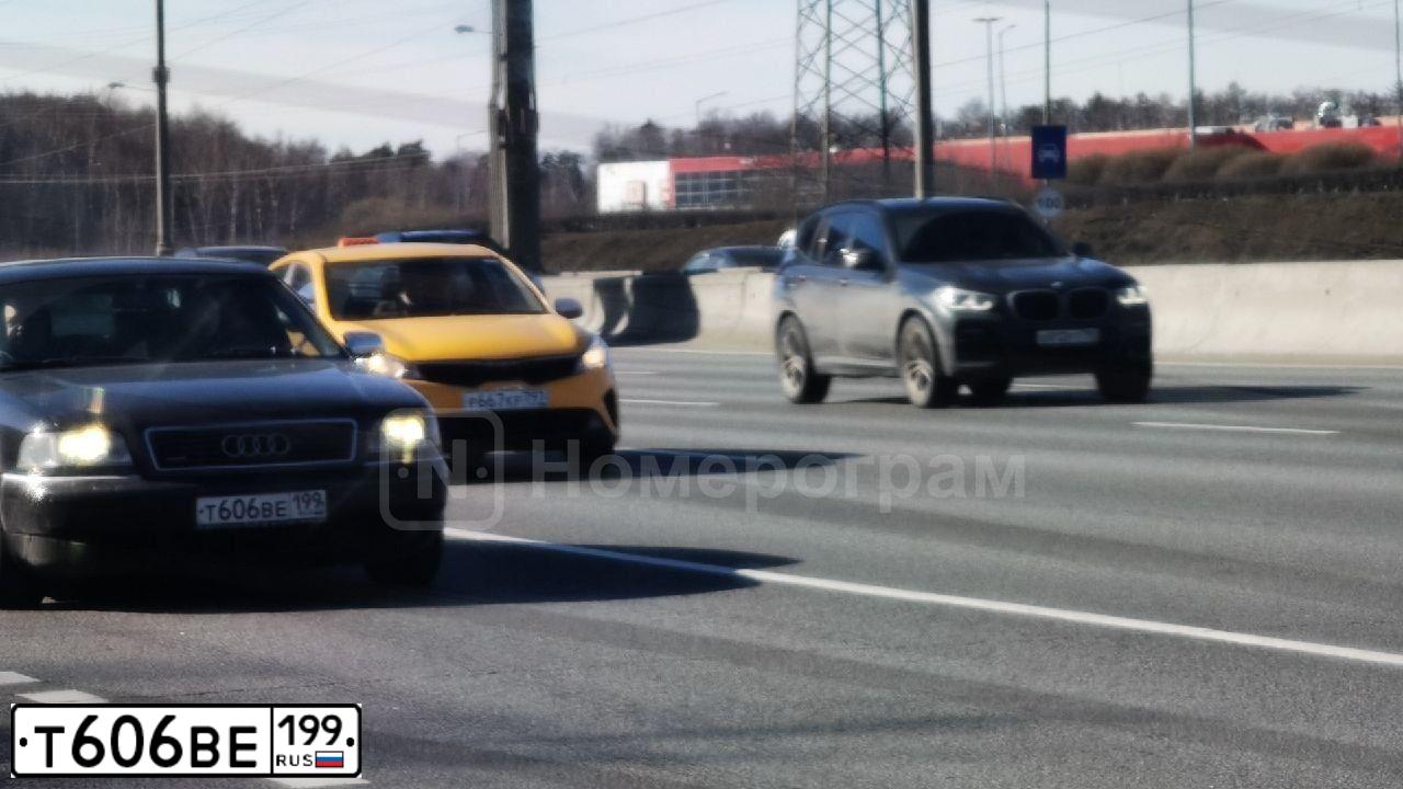 Фото автомобиля AUDI A8, 2002 — госномер Т606ВЕ199. Цвет: ЧЕРНЫЙ