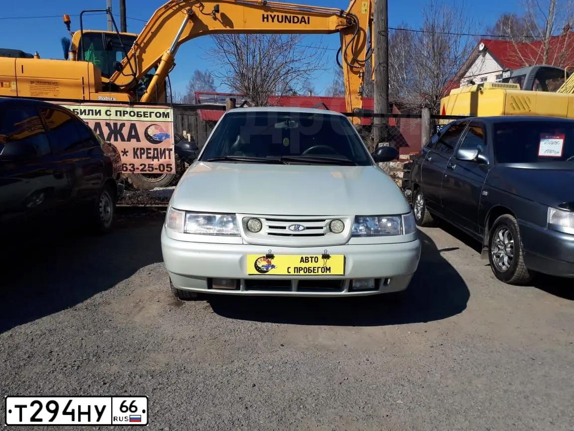 Фото автомобиля LADA 2111, 2005 — госномер М031АМ196. Цвет: СВЕТЛО-СЕРЫЙ