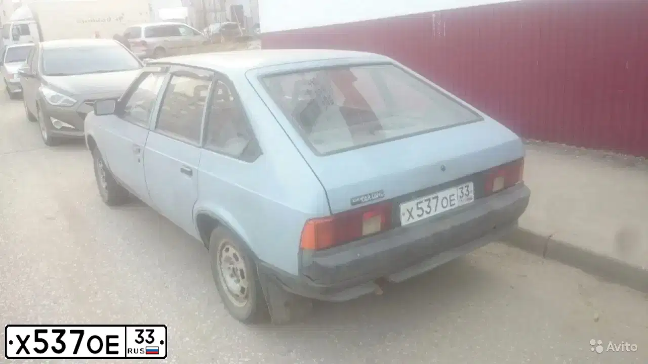 Фото автомобиля AZLK MOSKWITSCH 2141, 1998 — госномер Х537ОЕ33. Цвет: Серый