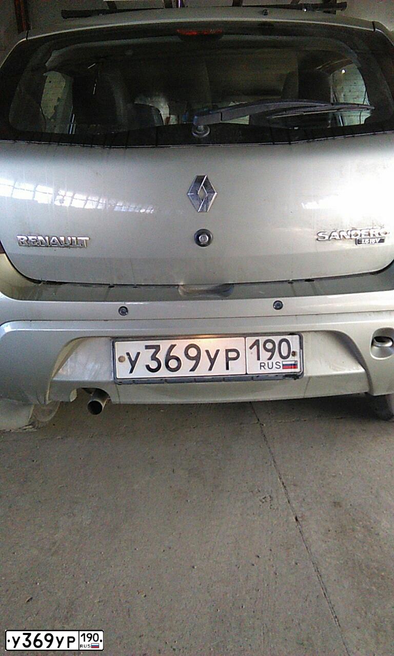 Фото автомобиля RENAULT SANDERO, 2012 — госномер А770ЕО977. Цвет: БЕЖЕВЫЙ