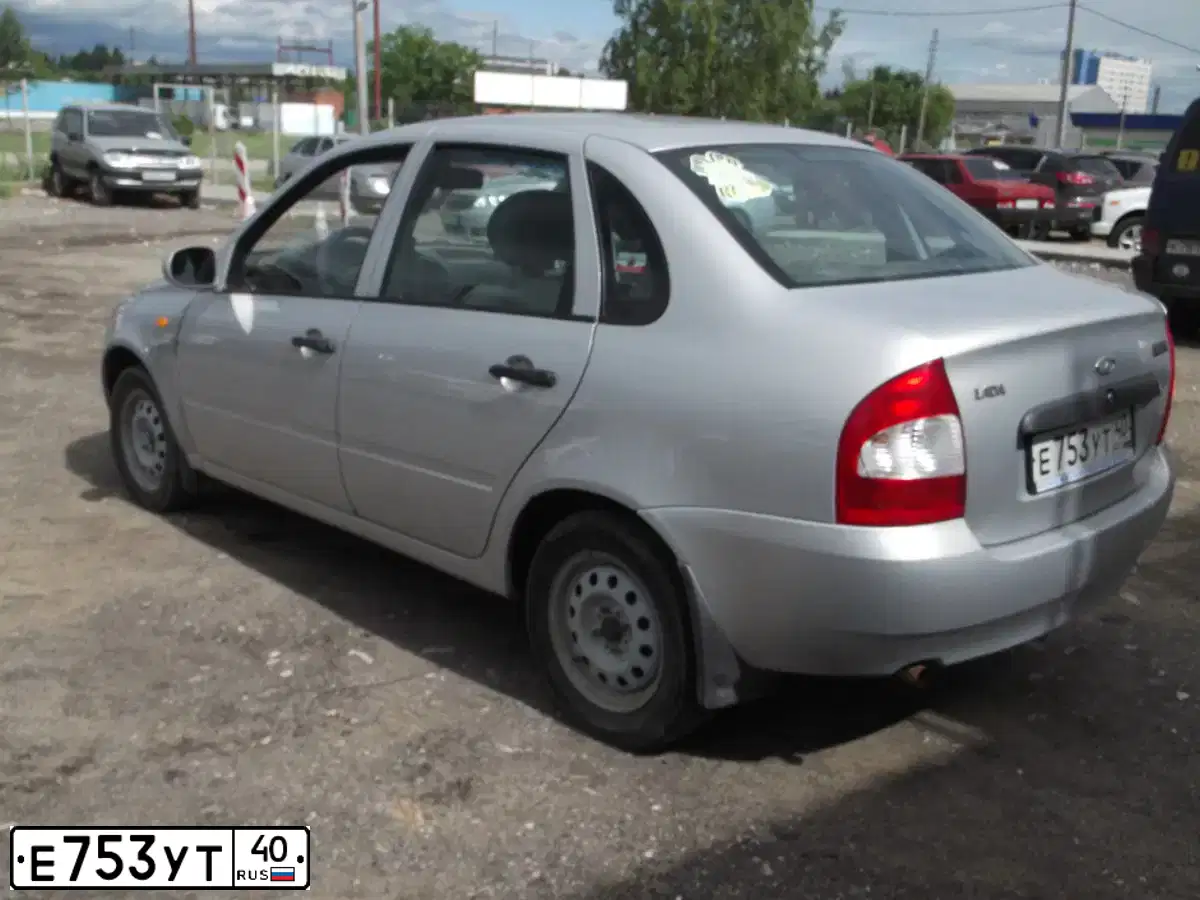 Фото автомобиля LADA KALINA, 2008 — госномер О218ВА180. Цвет: Серебристый