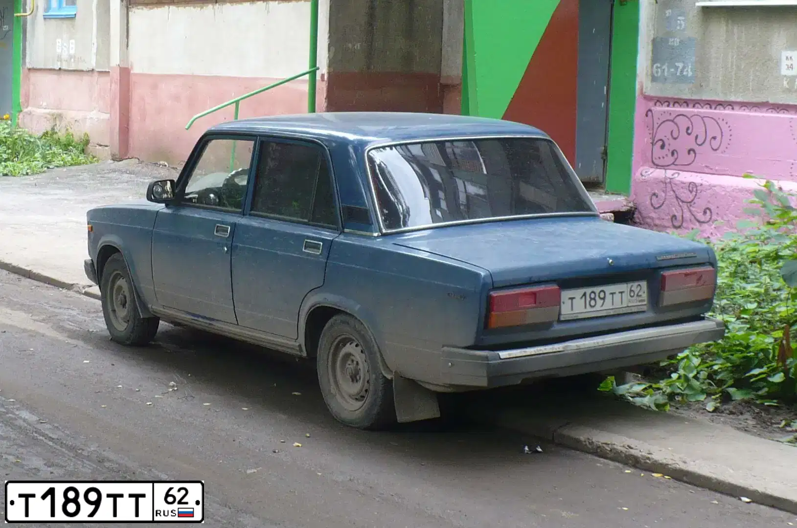 Фото автомобиля LADA 2107, 2004 — госномер Т189ТТ62. Цвет: Сине-зеленый
