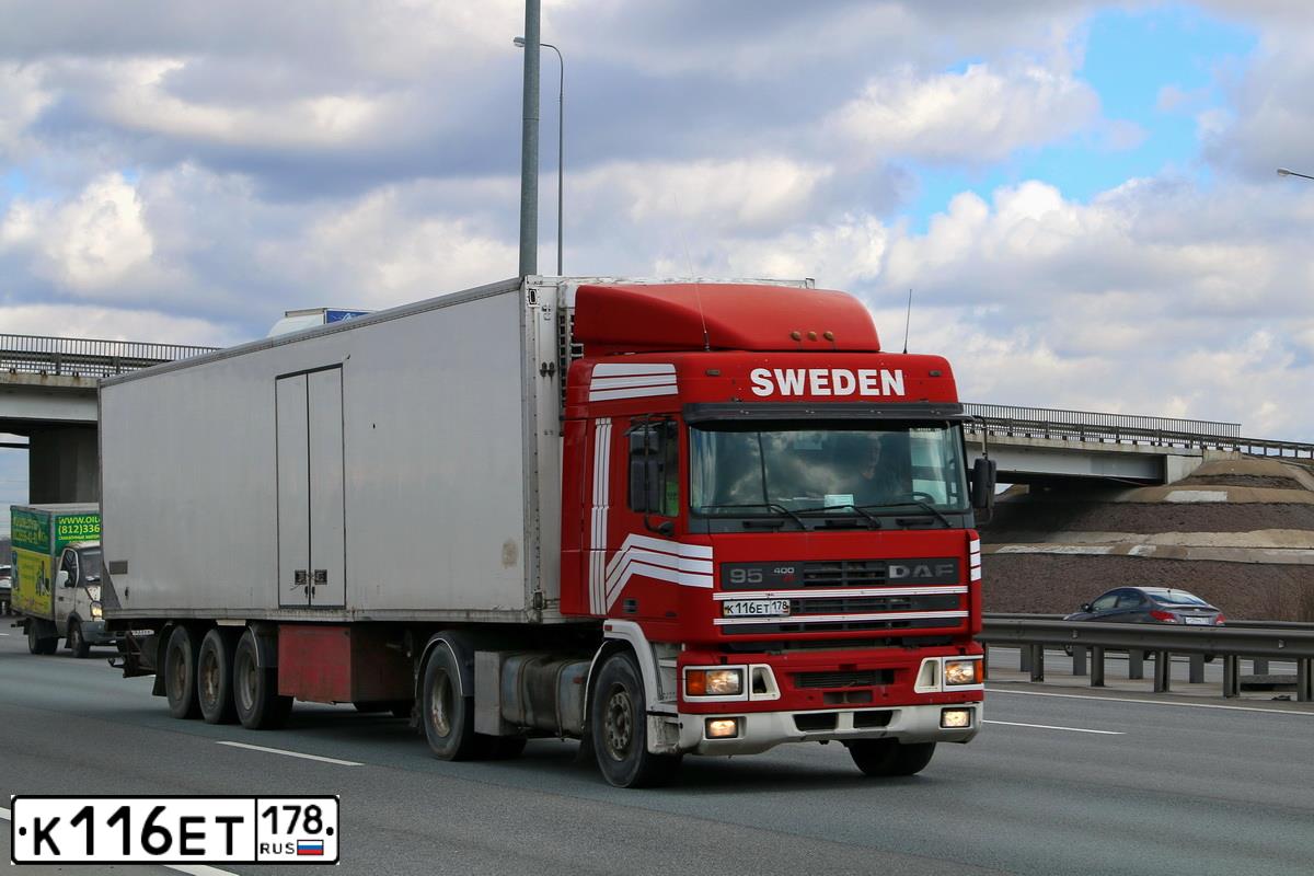 Фото автомобиля DAF 95, 1995 — госномер К116ЕТ178. Цвет: Красный