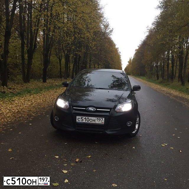 Фото автомобиля FORD FOCUS, 2011 — госномер Х220ЕУ37. Цвет: ЧЕРНЫЙ