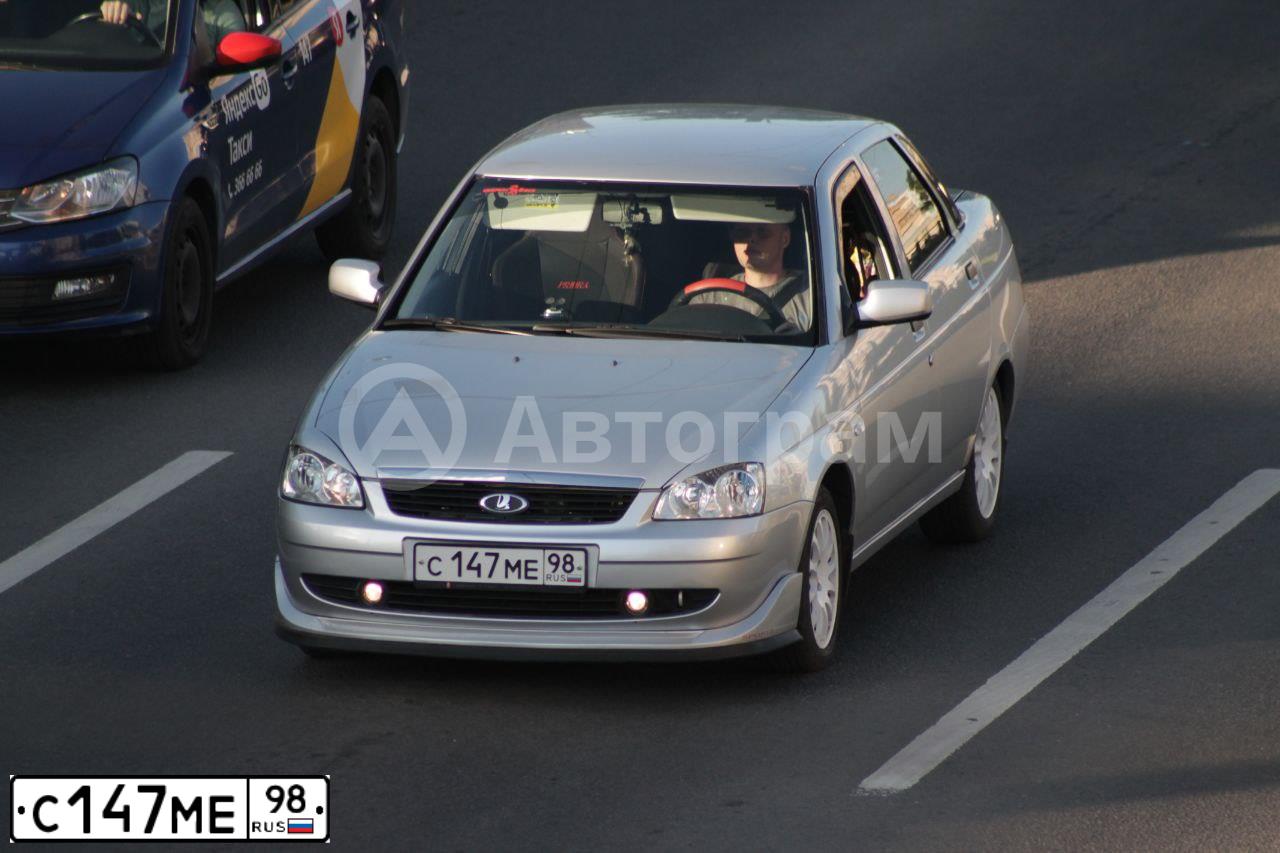 Фото автомобиля LADA 2170 PRIORA, 2007 — госномер С147МЕ98. Цвет: СЕРЕБРИСТЫЙ
