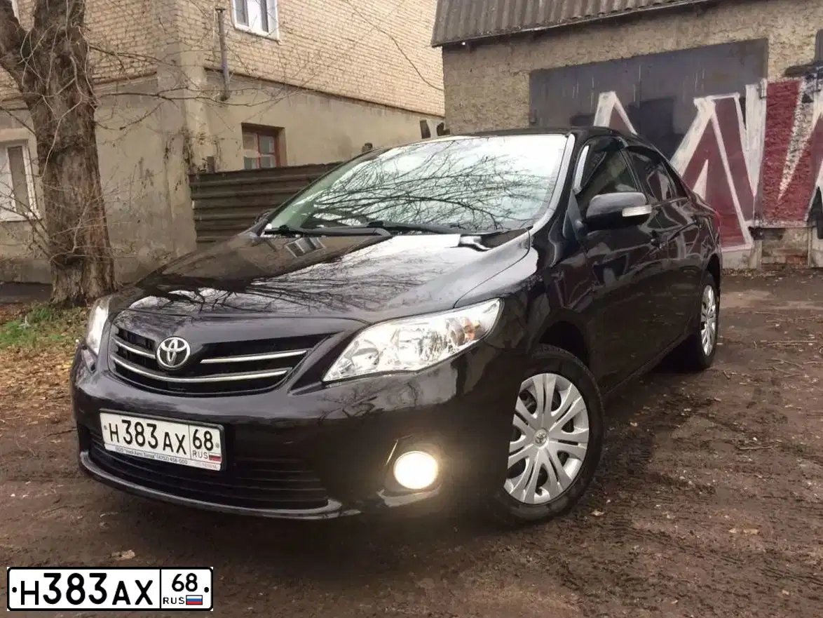 Фото автомобиля TOYOTA RAV4, 2015 — госномер Н383АХ68. Цвет: Серый