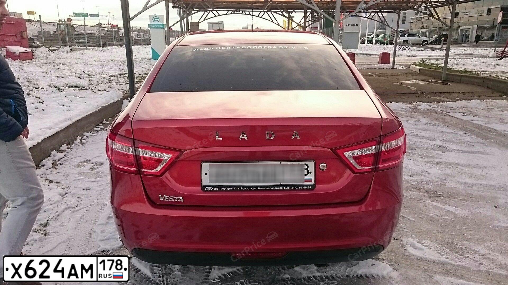 Фото автомобиля LADA VESTA, 2016 — госномер Х624АМ178. Цвет: КРАСНЫЙ