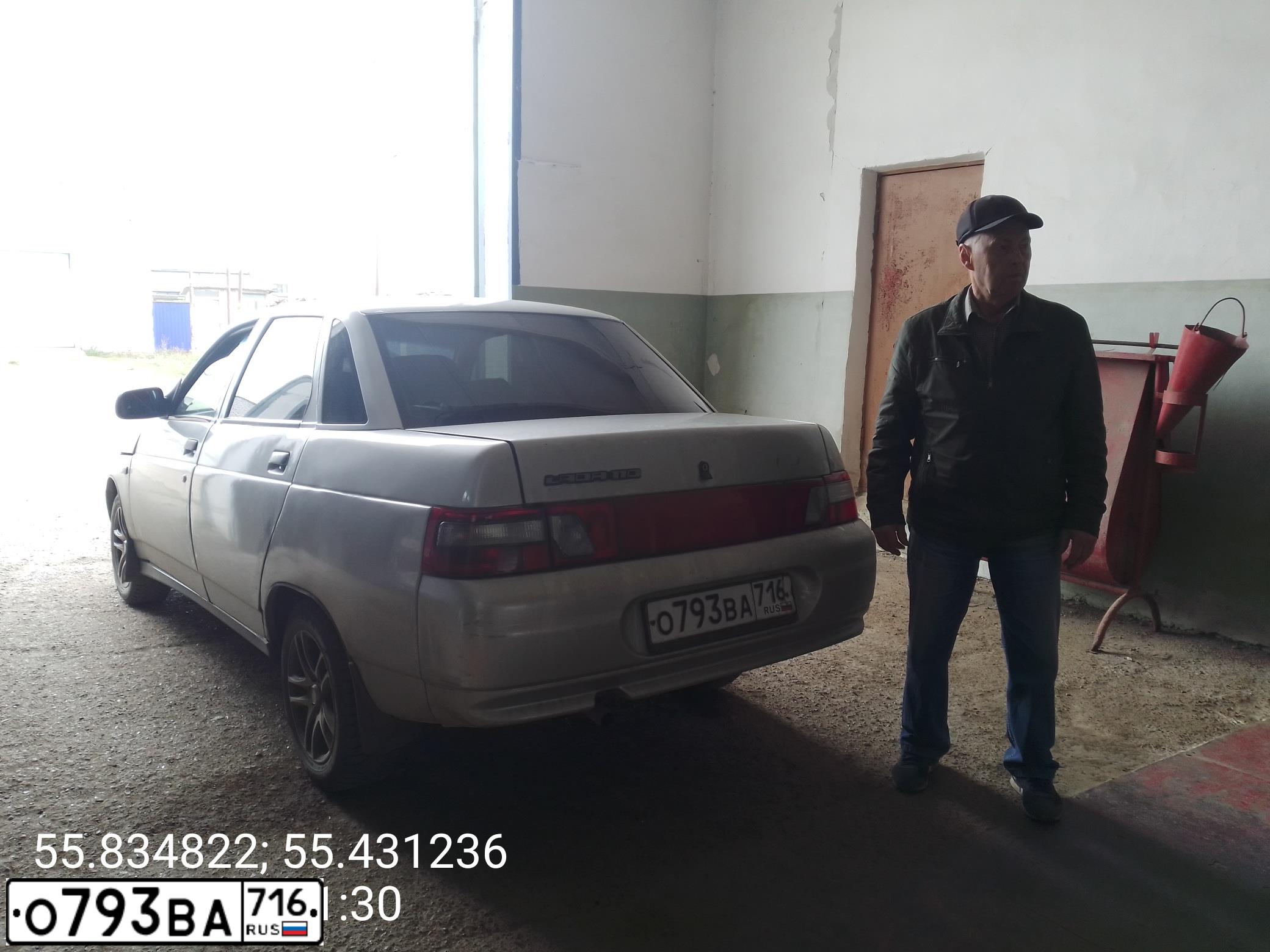 Фото автомобиля BOGDAN 2110/2111, 2010 — госномер К412НК702. Цвет: Серебристый