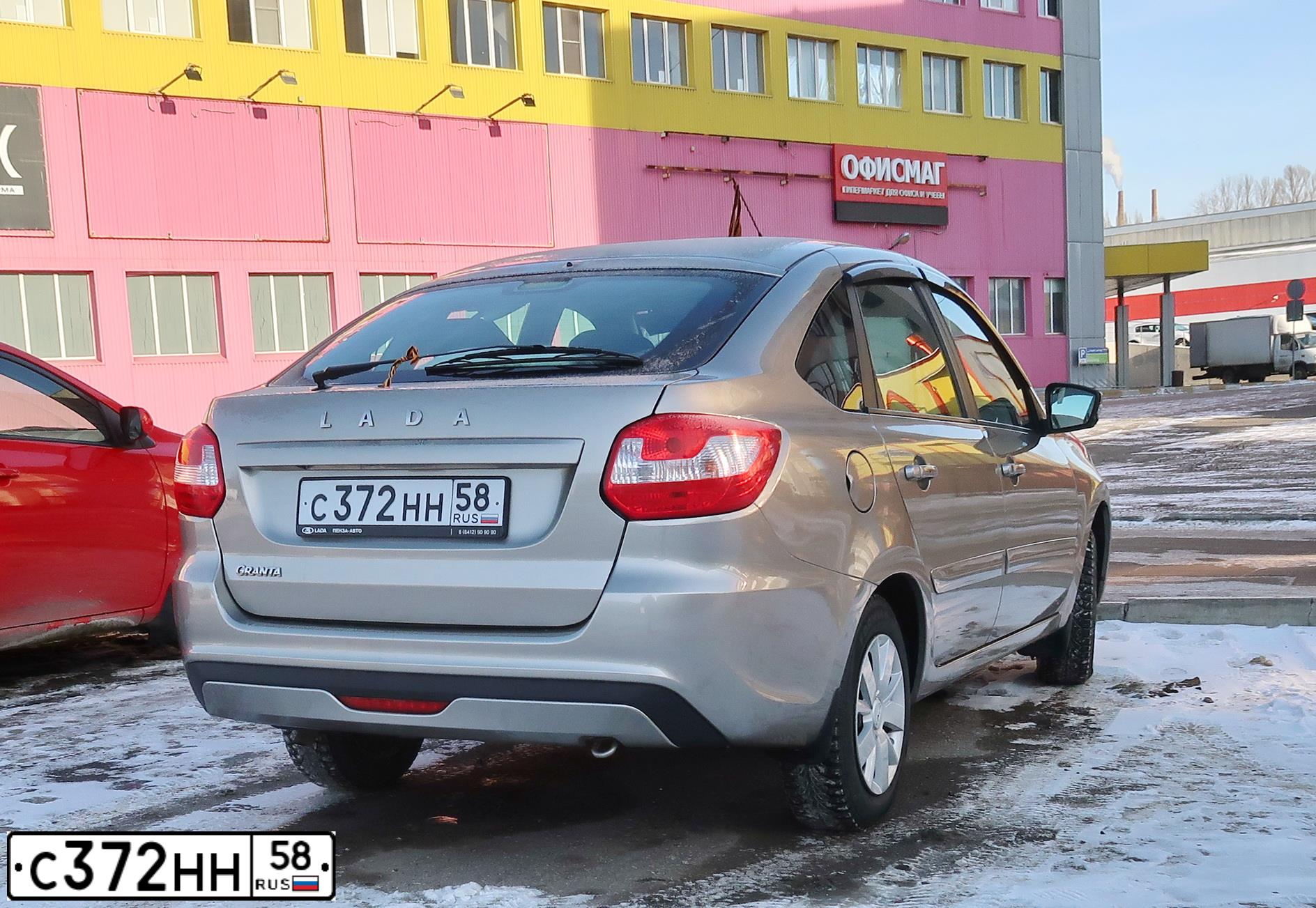 Фото автомобиля LADA GRANTA, 2021 — госномер В793МР19. Цвет: СЕРЕБРИСТО-СЕРЫЙ МЕТАЛЛ