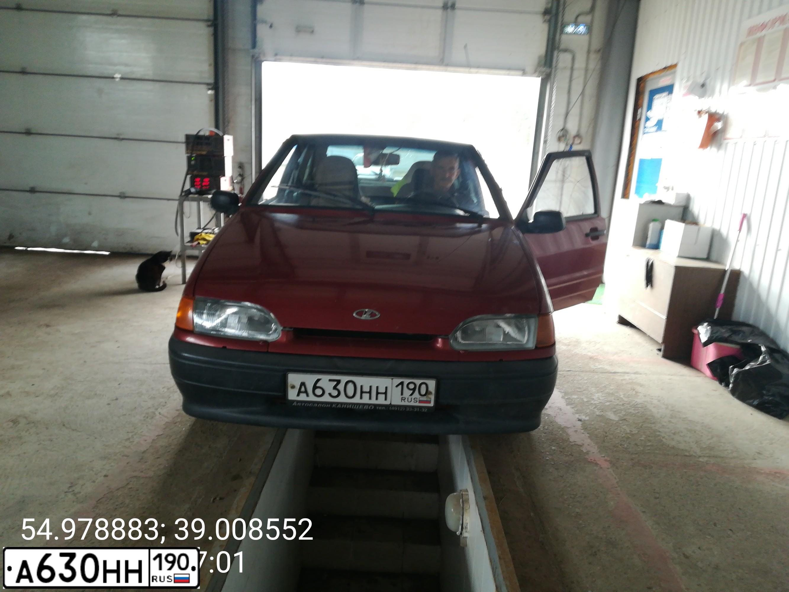Фото автомобиля LADA 2114 SAMARA, 2008 — госномер М719ВС126. Цвет: КРАСНЫЙ
