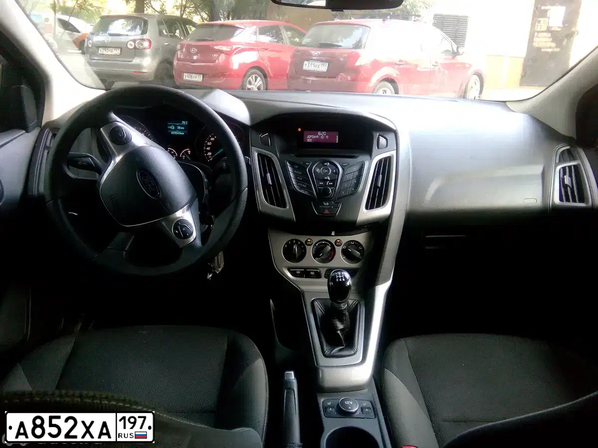 Фото автомобиля SSANGYONG KYRON, 2012 — госномер А852ХА197. Цвет: ЧЕРНЫЙ