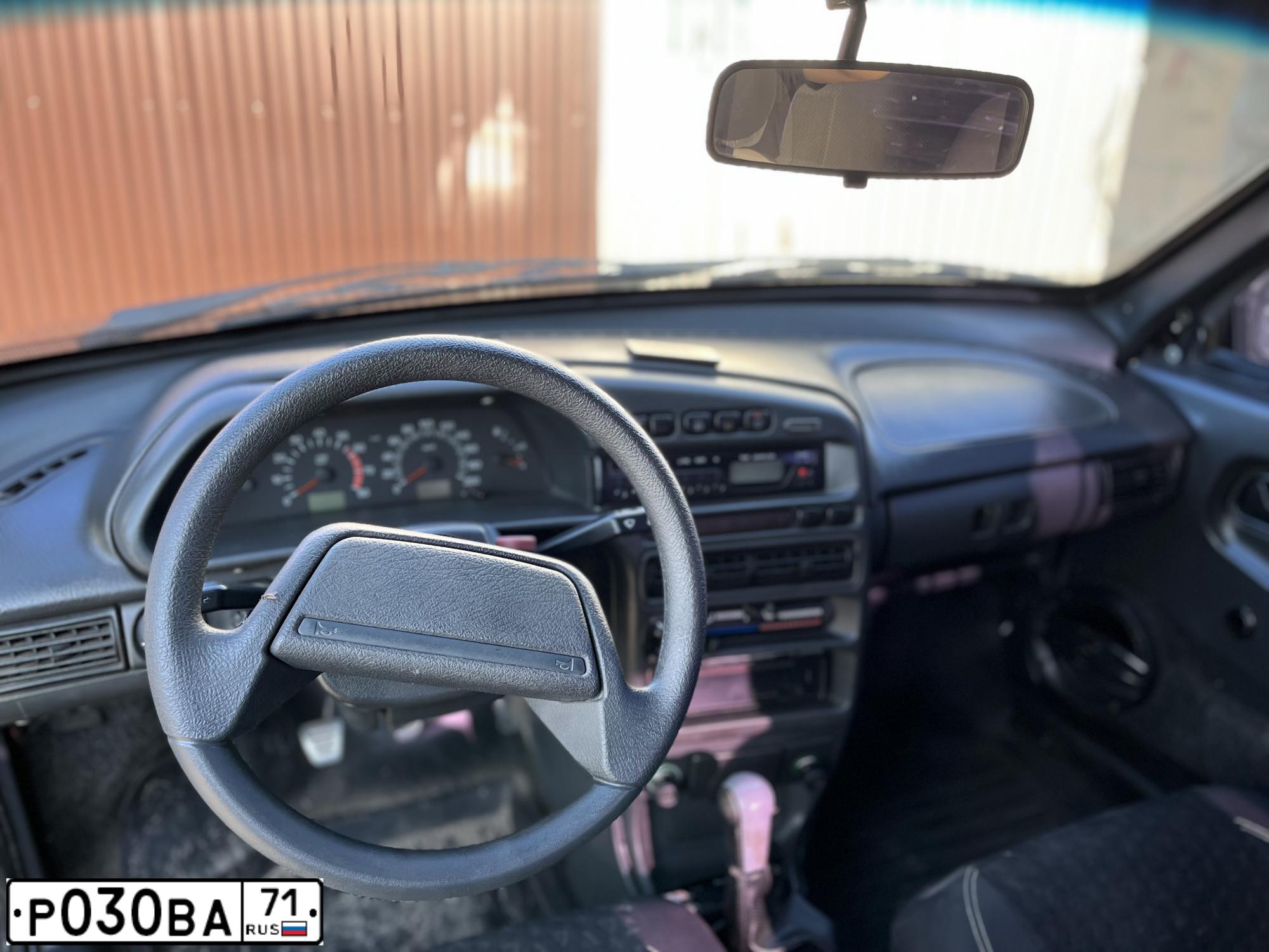 Фото автомобиля LADA 2114 SAMARA, 2009 — госномер Р030ВА71. Цвет: ГРАФИТОВЫЙ МЕТАЛЛИК