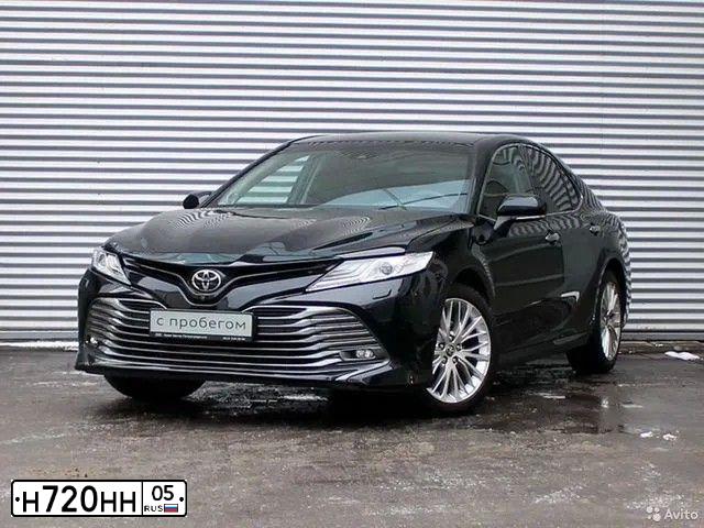 Фото автомобиля TOYOTA CAMRY, 2015 — госномер К003МА05. Цвет: ЧЕРНЫЙ МЕТАЛЛИК