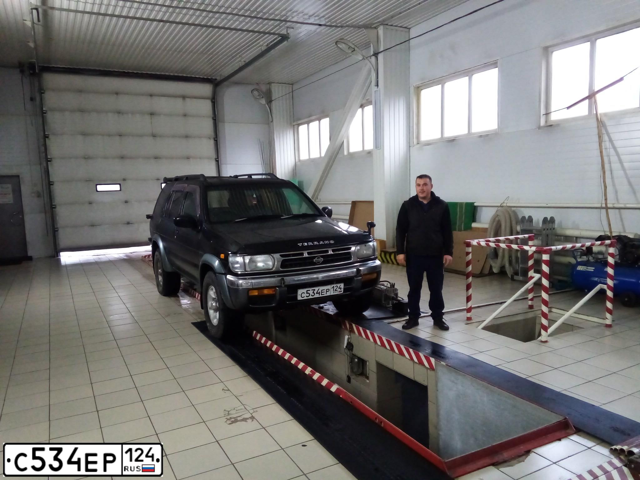 Фото автомобиля ШКОДА ОКТАВИЯ, 2011 — госномер О222ОС24. Цвет: ЧЕРНЫЙ