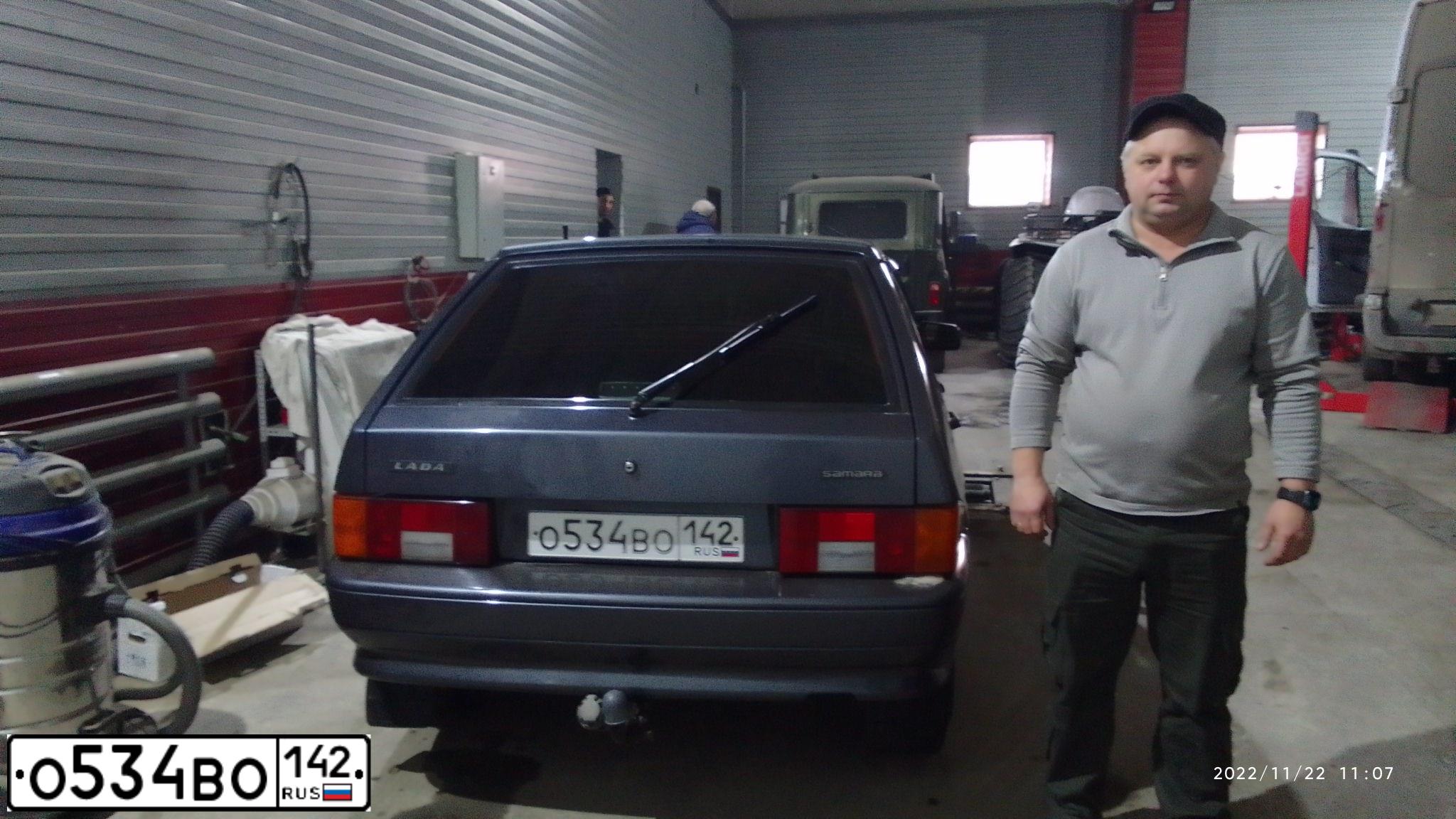 Фото автомобиля LADA 2114 SAMARA, 2013 — госномер С499НУ142. Цвет: серебристо темно серый