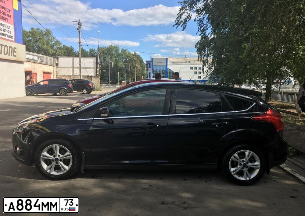 Фото автомобиля FORD FOCUS, 2011 — госномер А884ММ73. Цвет: ЧЕРНЫЙ