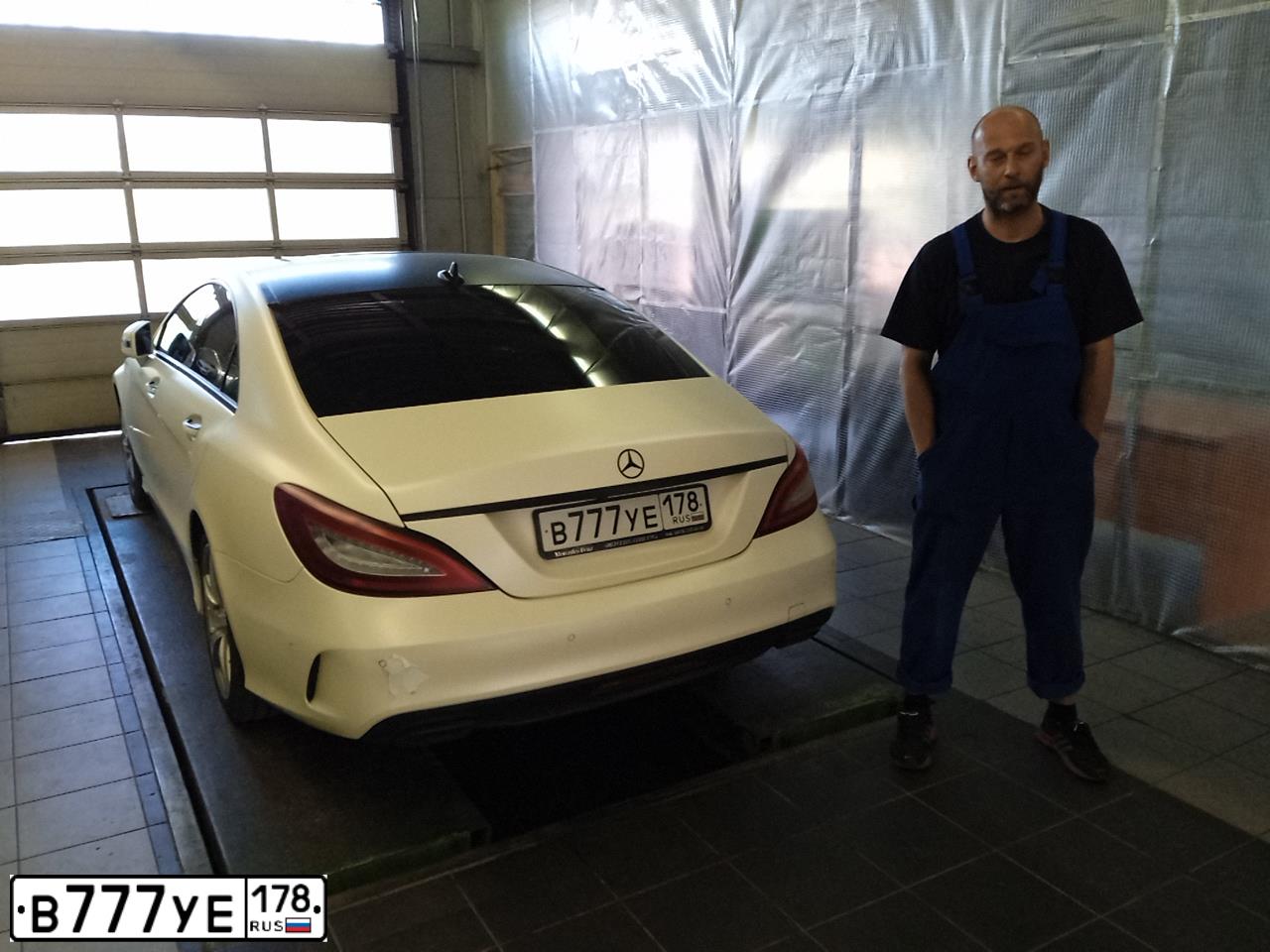 Фото автомобиля MERCEDES CLS-KLASSE, 2016 — госномер Т650ВК198. Цвет: Белый