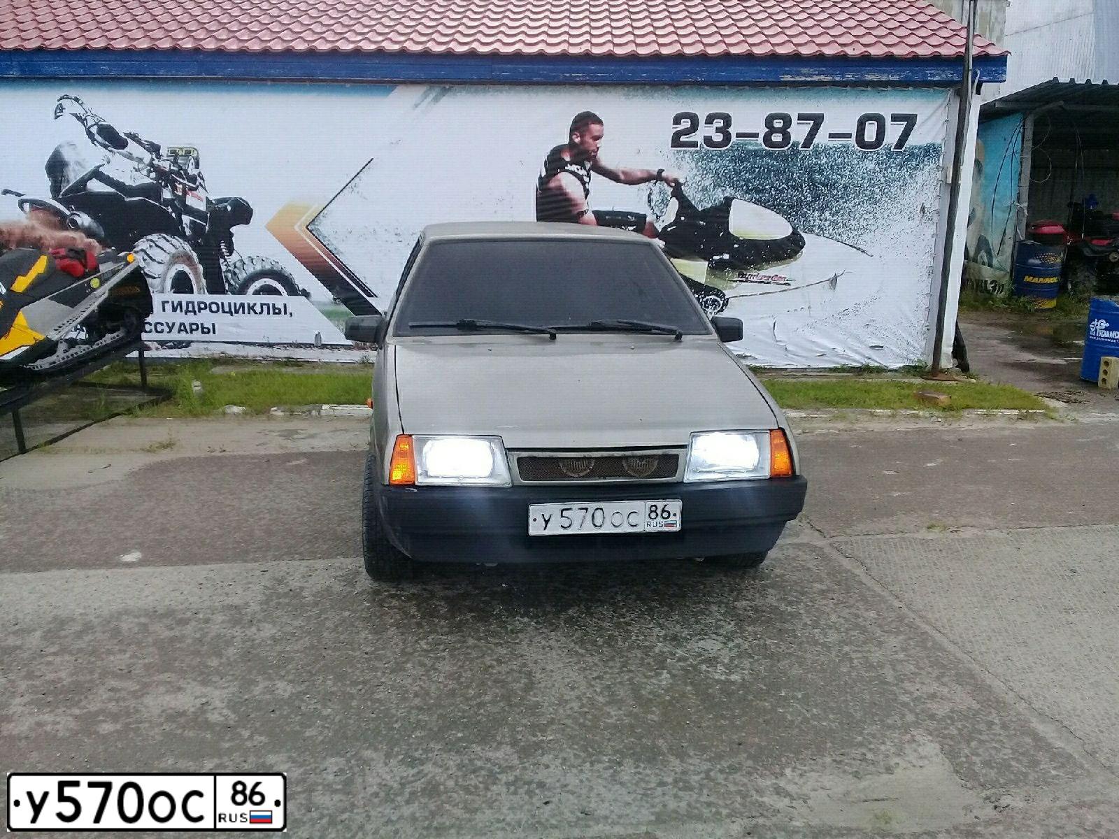 Фото автомобиля LADA 2109 SAMARA, 2002 — госномер С044ОС89. Цвет: СЕРЕБРИСТЫЙ СЕРО-ЗЕЛЕНЫЙ