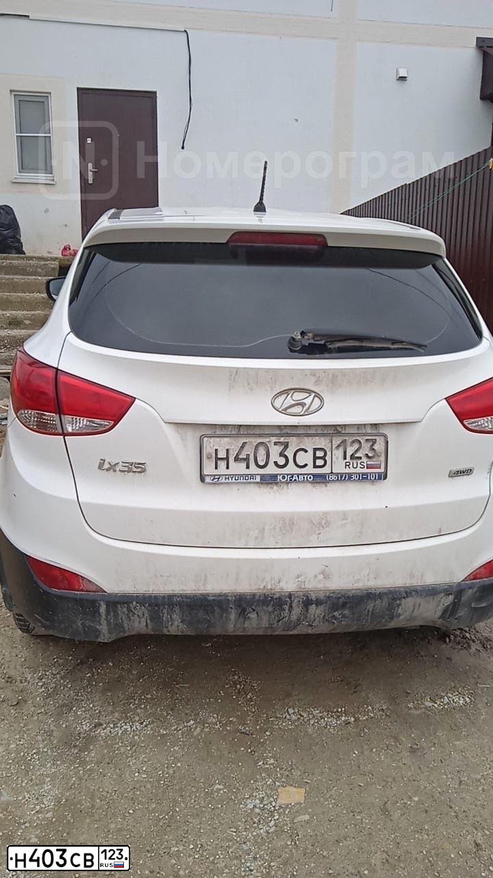 Фото автомобиля HYUNDAI IX35, 2014 — госномер Н403СВ123. Цвет: Белый