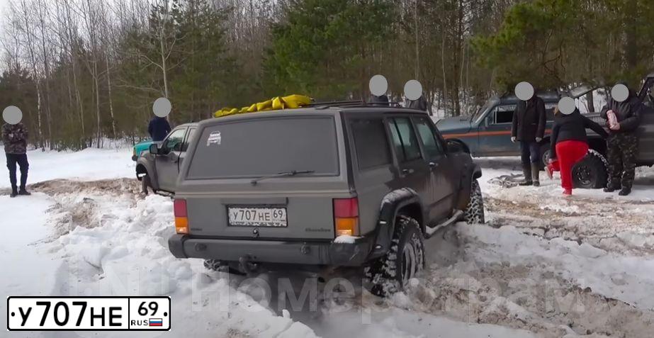 Фото автомобиля GAZ 2705 GAZEL, 2019 — госномер О494УА69. Цвет: бежевый с зеленой полосой