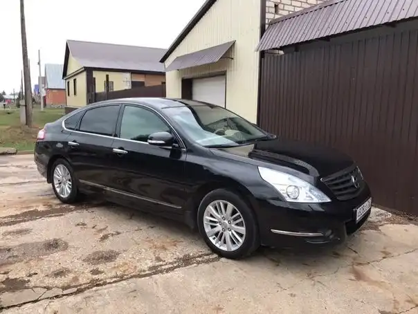 Фото автомобиля NISSAN TEANA, 2012 — госномер К396АО156. Цвет: ЧЕРНЫЙ