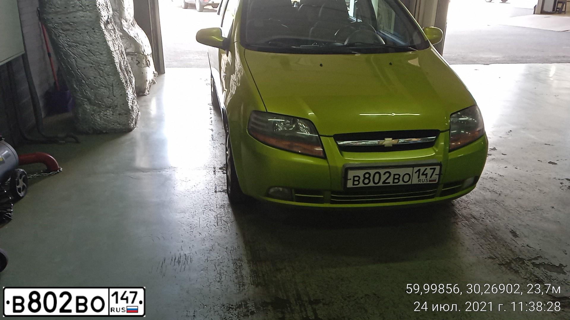 Фото автомобиля CHEVROLET AVEO, 2006 — госномер Н451АВ134. Цвет: ЗЕЛЕНЫЙ