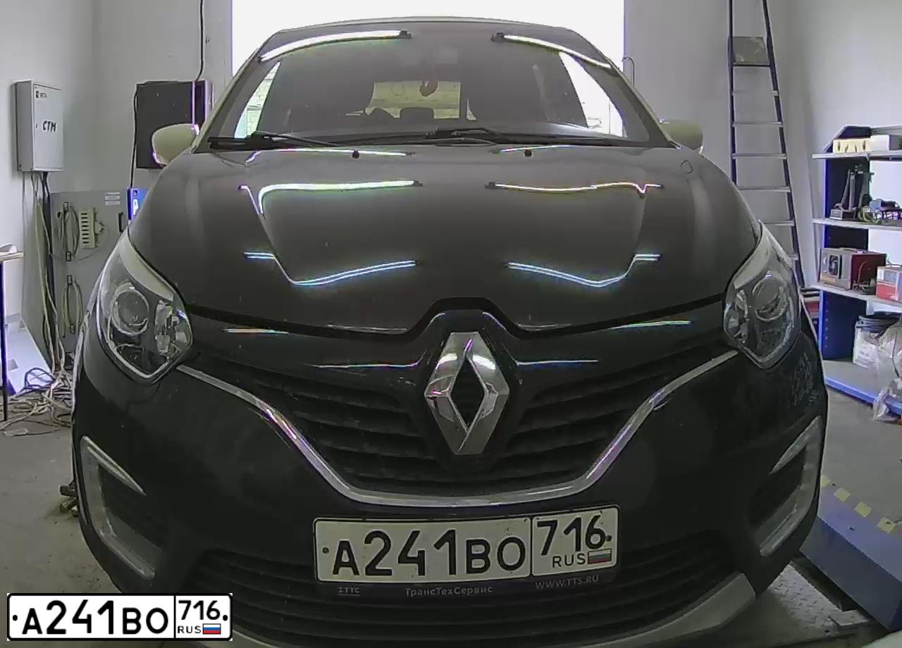 Фото автомобиля RENAULT KAPTUR, 2017 — госномер А241ВО716. Цвет: КОРИЧНЕВЫЙ СВЕТЛО-БЕЖЕВЫЙ