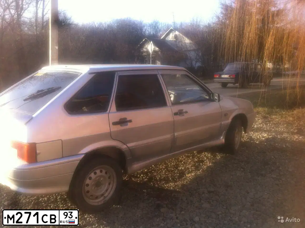 Фото автомобиля LADA 2114 SAMARA, 2007 — госномер В585РР01. Цвет: СВЕТЛО-СЕРЕБРИСТЫЙ МЕТАЛЛ