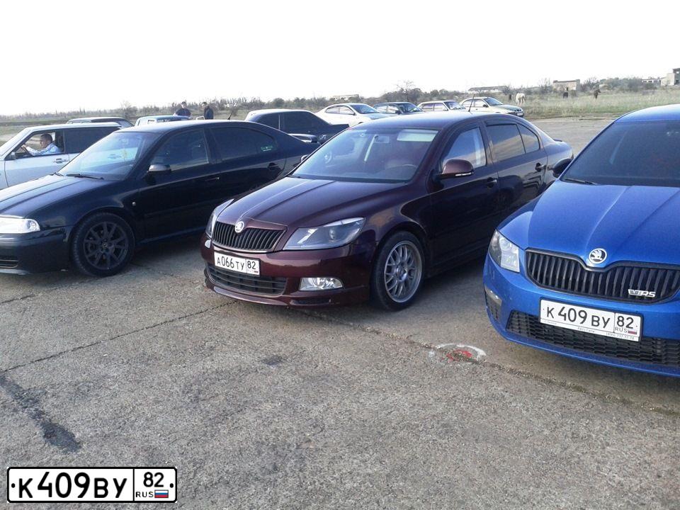 Фото автомобиля SKODA OCTAVIA, 2014 — госномер М794АВ550. Цвет: синий