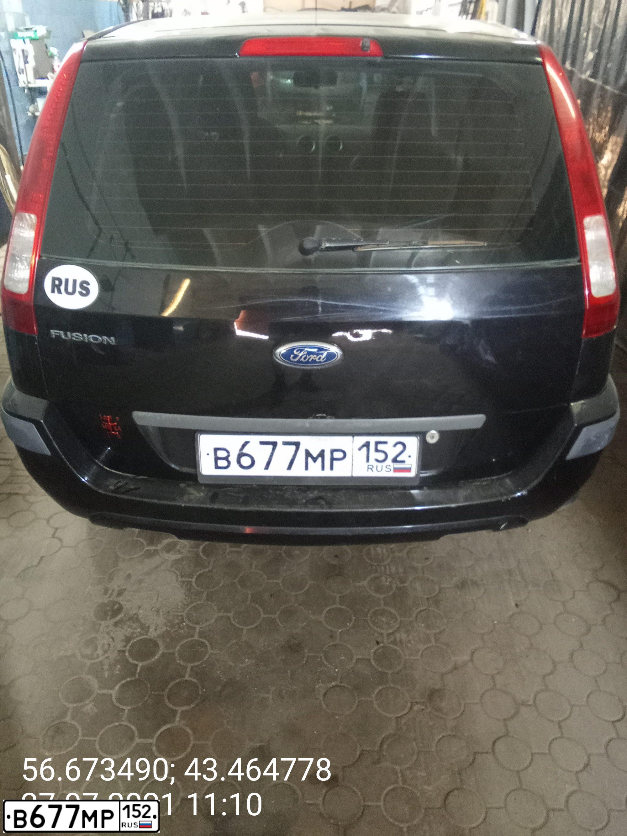 Фото автомобиля FORD FUSION, 2006 — госномер В677МР152. Цвет: ЧЕРНЫЙ