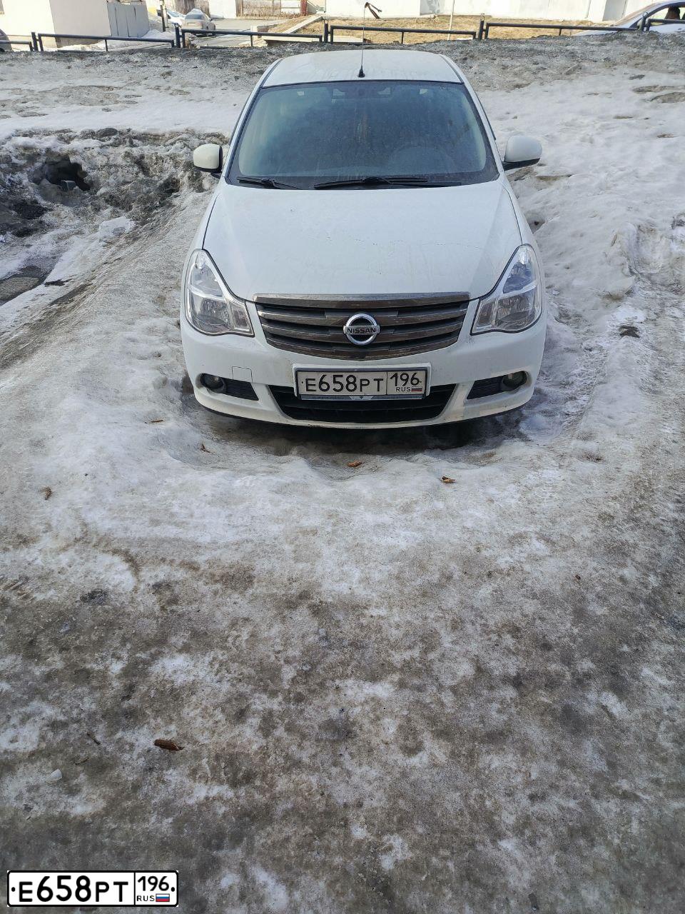 Фото автомобиля NISSAN ALMERA, 2017 — госномер Р480ХЕ159. Цвет: БЕЛЫЙ