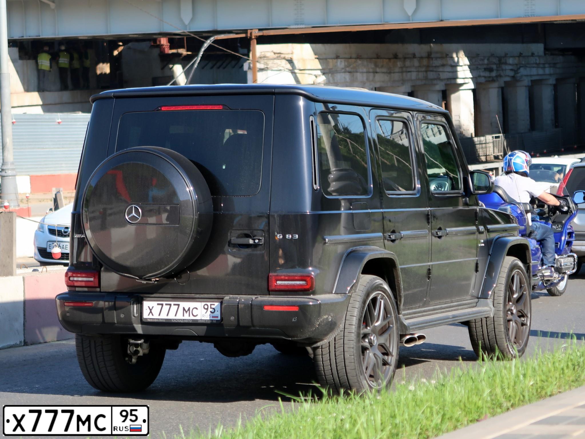 Фото автомобиля MERCEDES G-KLASSE, 2019 — госномер Х777МС95. Цвет: ЧЕРНЫЙ