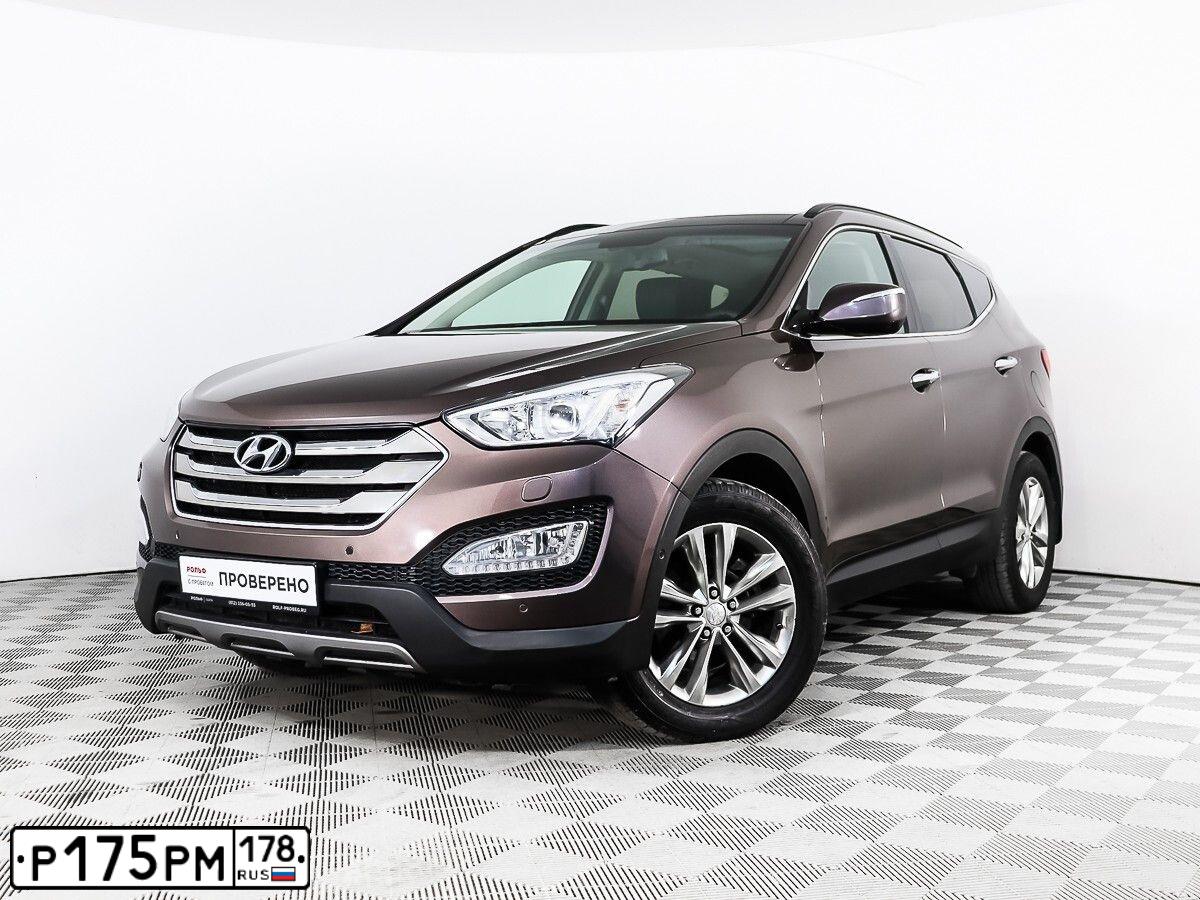 Фото автомобиля HYUNDAI SANTA FE, 2013 — госномер А555АВ198. Цвет: Коричневый