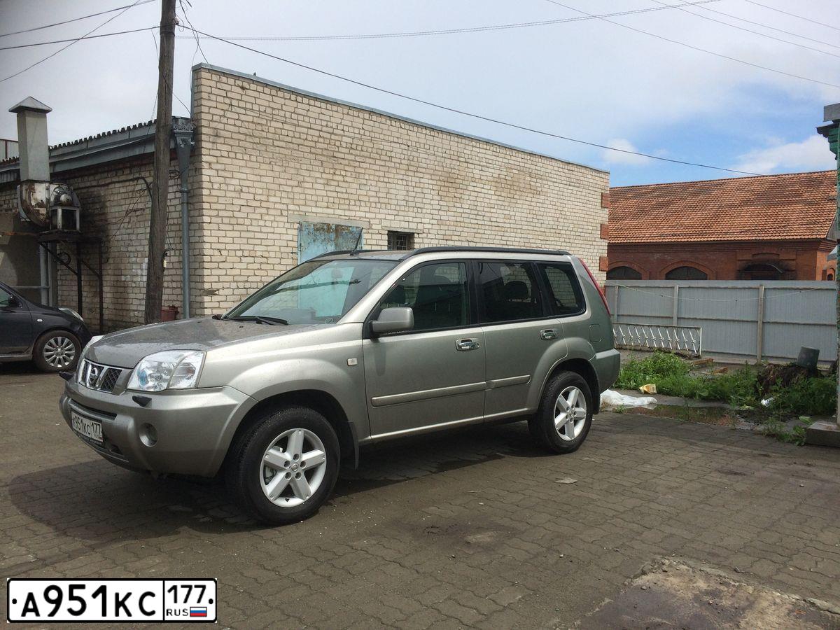 Фото автомобиля VOLKSWAGEN PASSAT, 2001 — госномер К900ТУ18. Цвет: ЧЕРНЫЙ