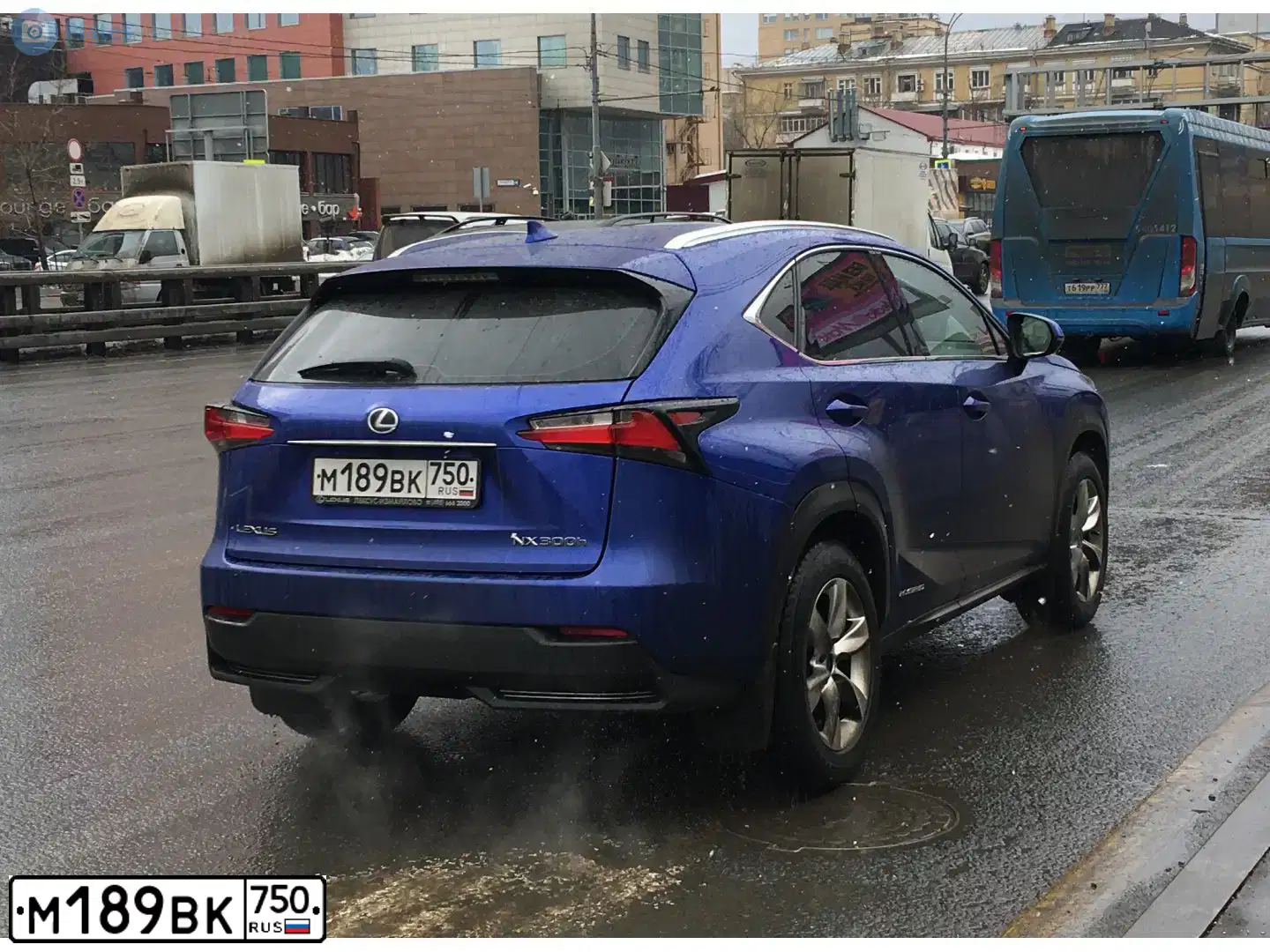Фото автомобиля LEXUS NX, 2015 — госномер Т676ЕЕ790. Цвет: ТЕМНО-СИНИЙ