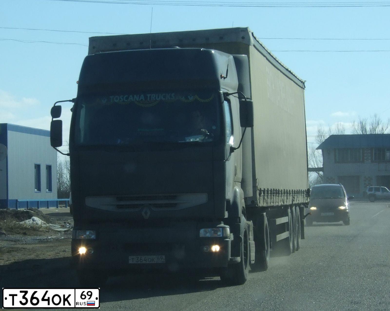 Фото автомобиля RENAULT PREMIUM, 2003 — госномер М853РЕ69. Цвет: ЧЕРНЫЙ