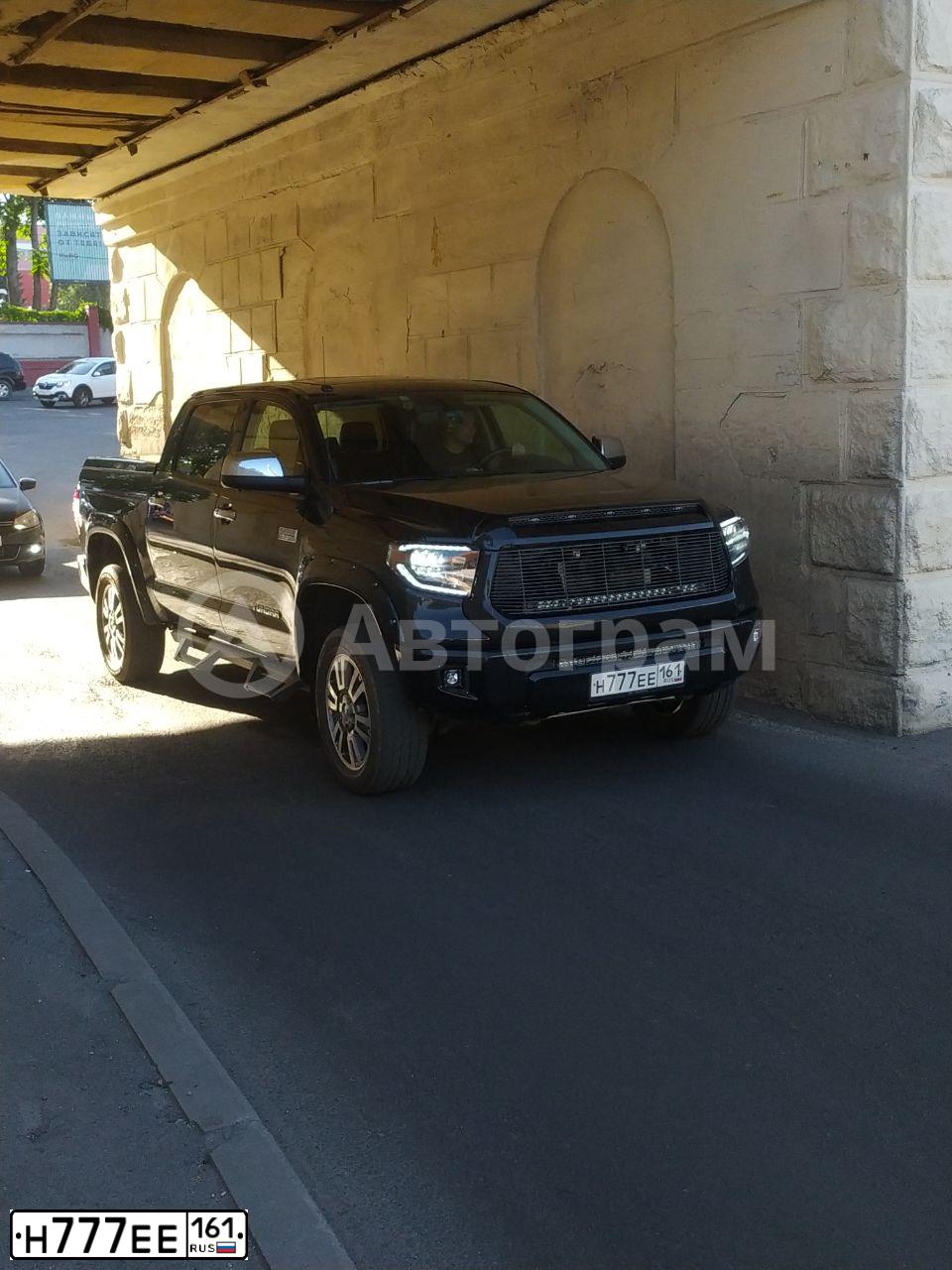 Фото автомобиля LEXUS RX, 2008 — госномер С979МУ142. Цвет: ТЕМНО СЕРЫЙ