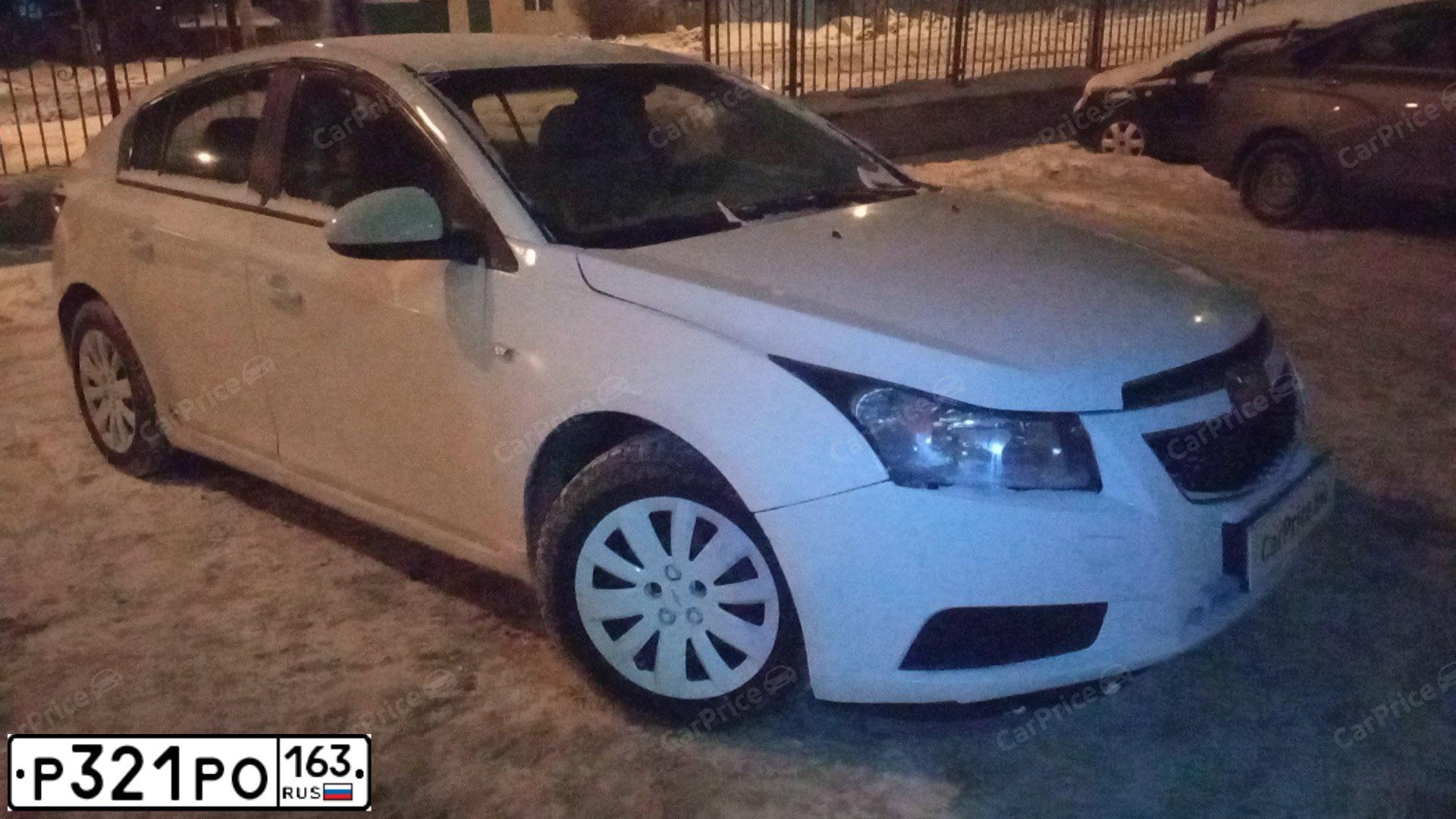 Фото автомобиля CHEVROLET CRUZE, 2012 — госномер В213РХ43. Цвет: Белый