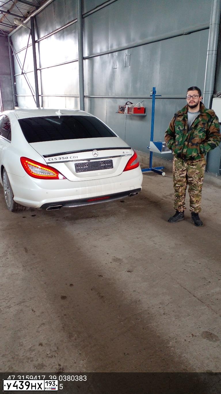Фото автомобиля MERCEDES CLS-KLASSE, 2014 — госномер О767ОО42. Цвет: Белый