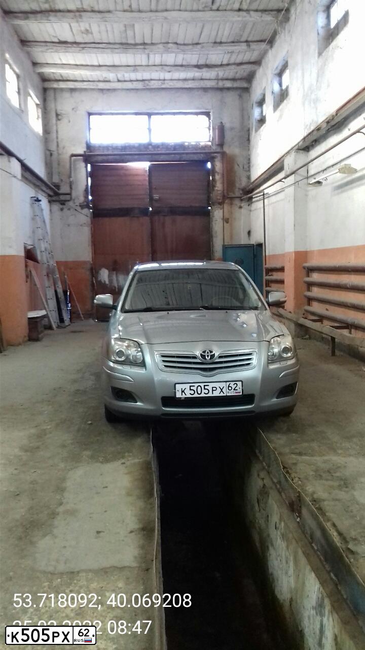 Фото автомобиля LADA PRIORA, 2011 — госномер В696РН62. Цвет: Белый