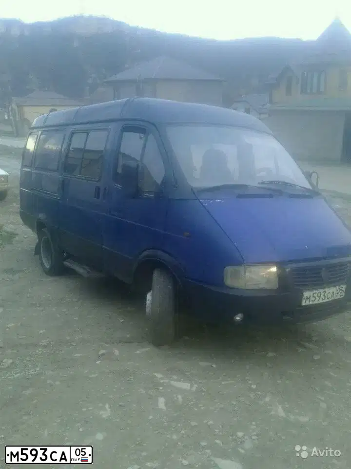 Фото автомобиля GAZ 2705 EL, 2000 — госномер М143МА177. Цвет: синий